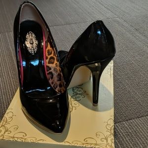 Black high heel shoes